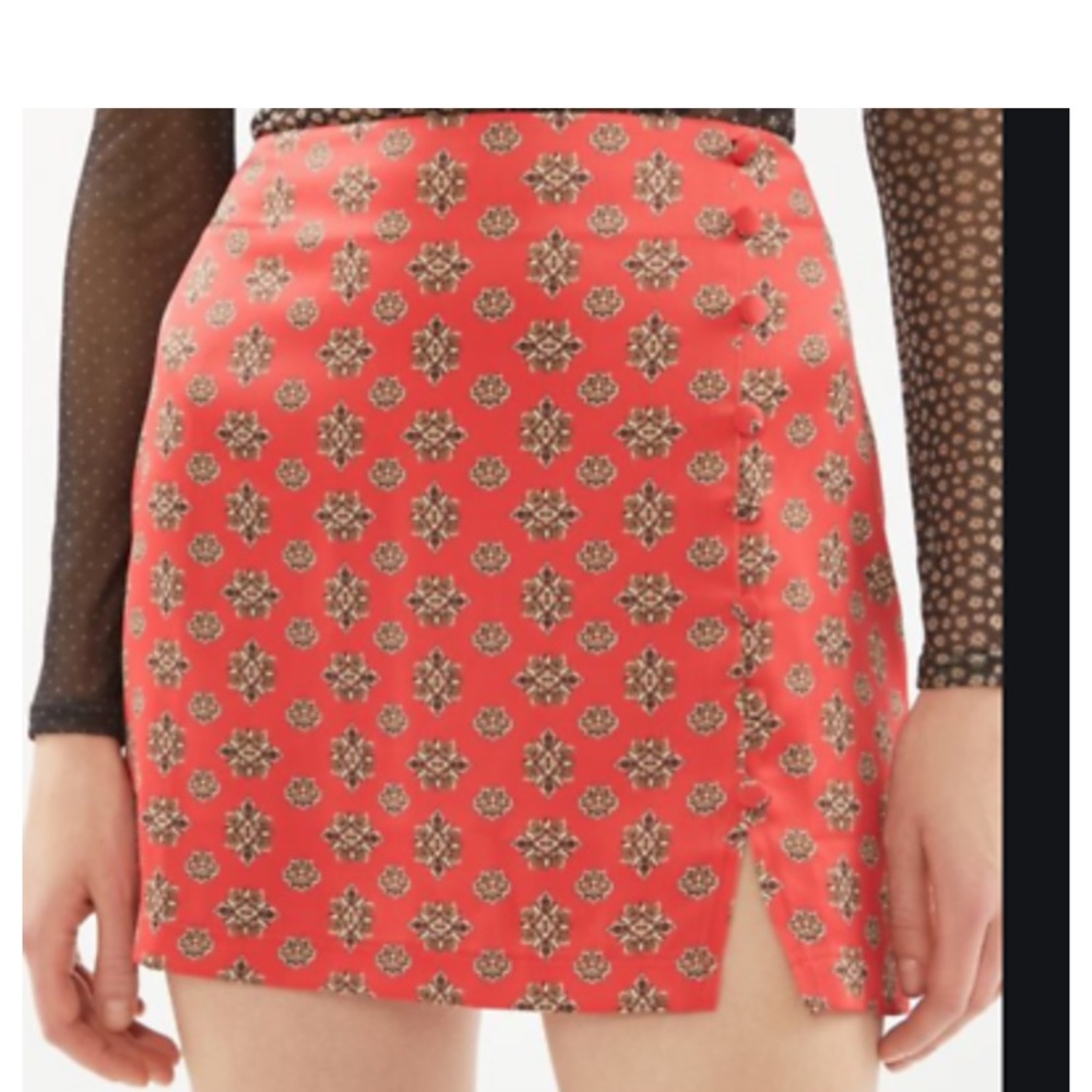 UO Portia Satin Notched Mini Skirt